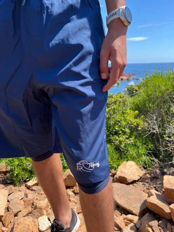 Logo Ilbas brodé sur short premium